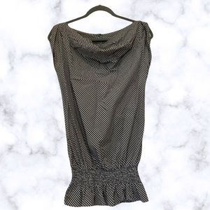 Ted Baker 2 gingham plaid black white peplum too ruffles buttons sleeveless Flaw